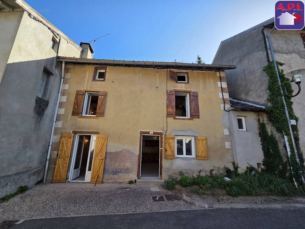Maison à LUZENAC