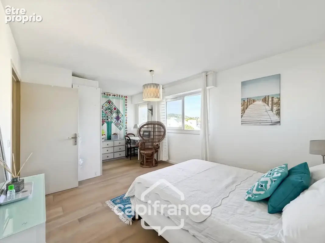 Appartement à vendre 4 pièces HYERES (83) - 147m2- 4ème et dernièr Etage- Accès direct GARAGE - photo 29