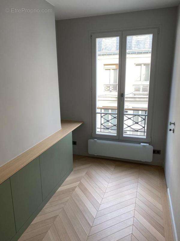 Appartement de luxe 3 pièces (Paris 9e) - photo 10