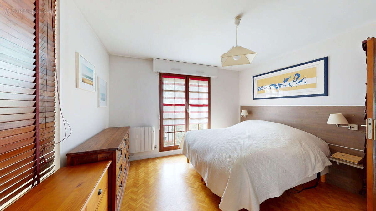 Appartement à FONTENAY-AUX-ROSES