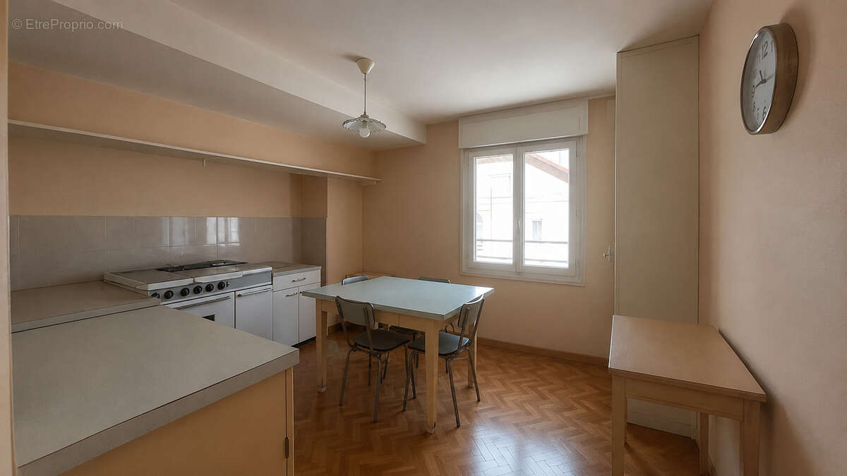 Ensemble immobilier unique - Idéal investisseur, artisan ou projet bi-famille - photo 14