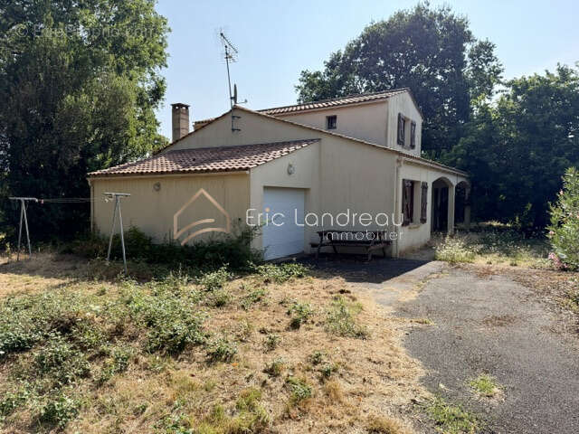Maison 7 pièces - Terrain de 4186 m2 - photo 15