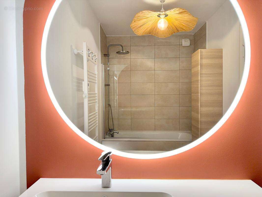 Appartement à MARSEILLE-15E