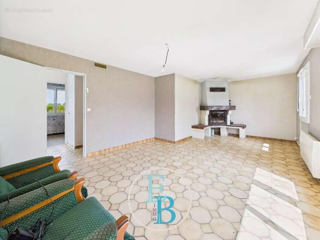 MAISON - T5 - 90m2 - photo 3