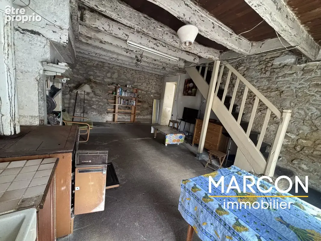 Maison de charme a renover - photo 3