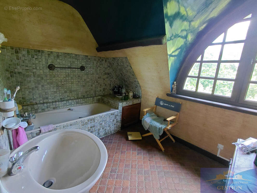 Maison à LOUBAJAC