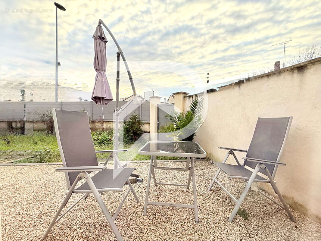 Maison à MONTATAIRE