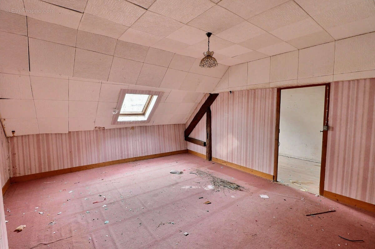 Maison à MILLY-LA-FORET