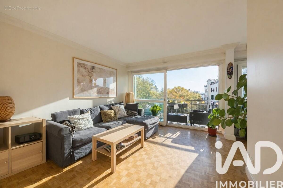 Photo 1 - Appartement à SAINT-MAUR-DES-FOSSES