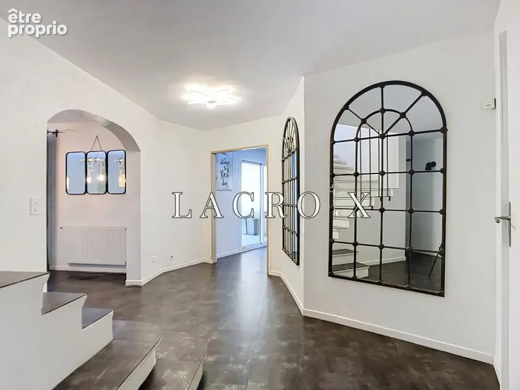 Maison 8 pièces 225 m² à vendre à Althen-Des-Paluds (84210) - photo 5