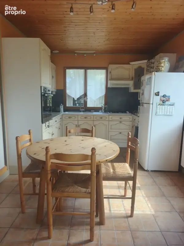 CHARMANTE MAISON DE 106 M2 dans un environnement calme et verdoyant - photo 2