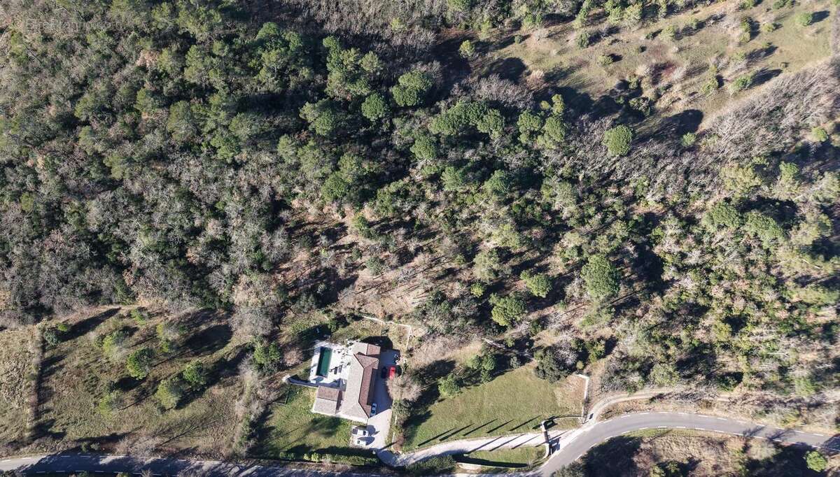 Photo 5 - Maison à TOURVES