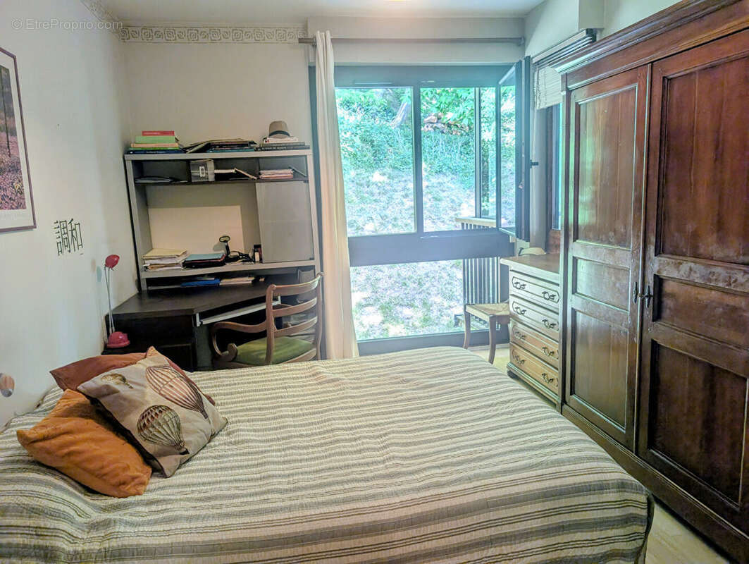 Appartement à JOUY-EN-JOSAS