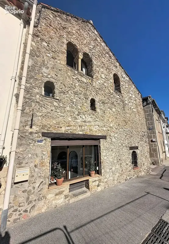 Photo Maison à Maury au prix de 139 700€