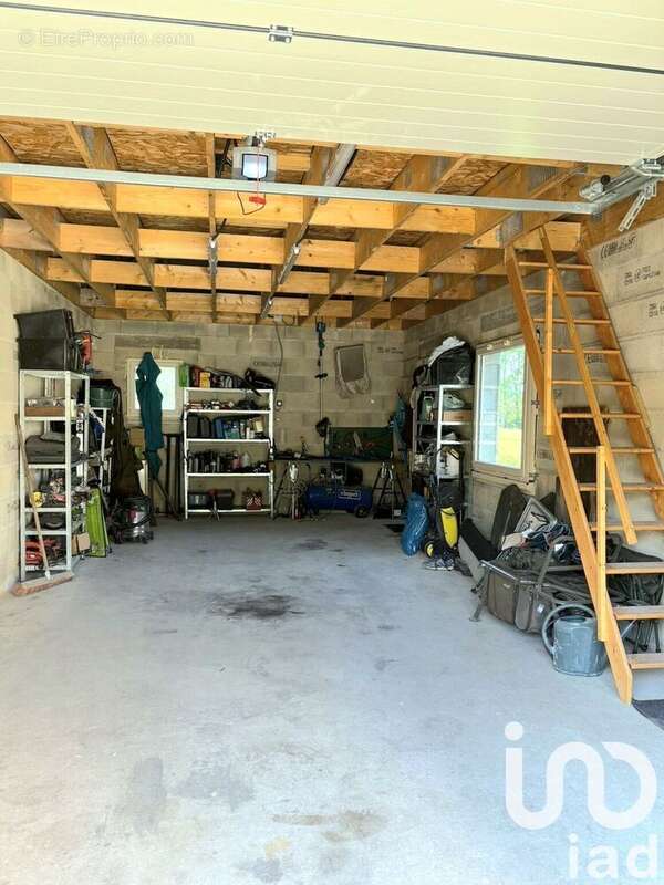 Photo 8 - Maison à SAINT-PANTALEON-DE-LARCHE