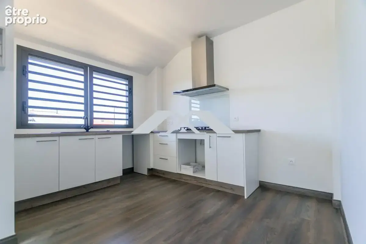 Maison 4 pièces 124 m² à vendre à Saint-Joseph (97480) - photo 9