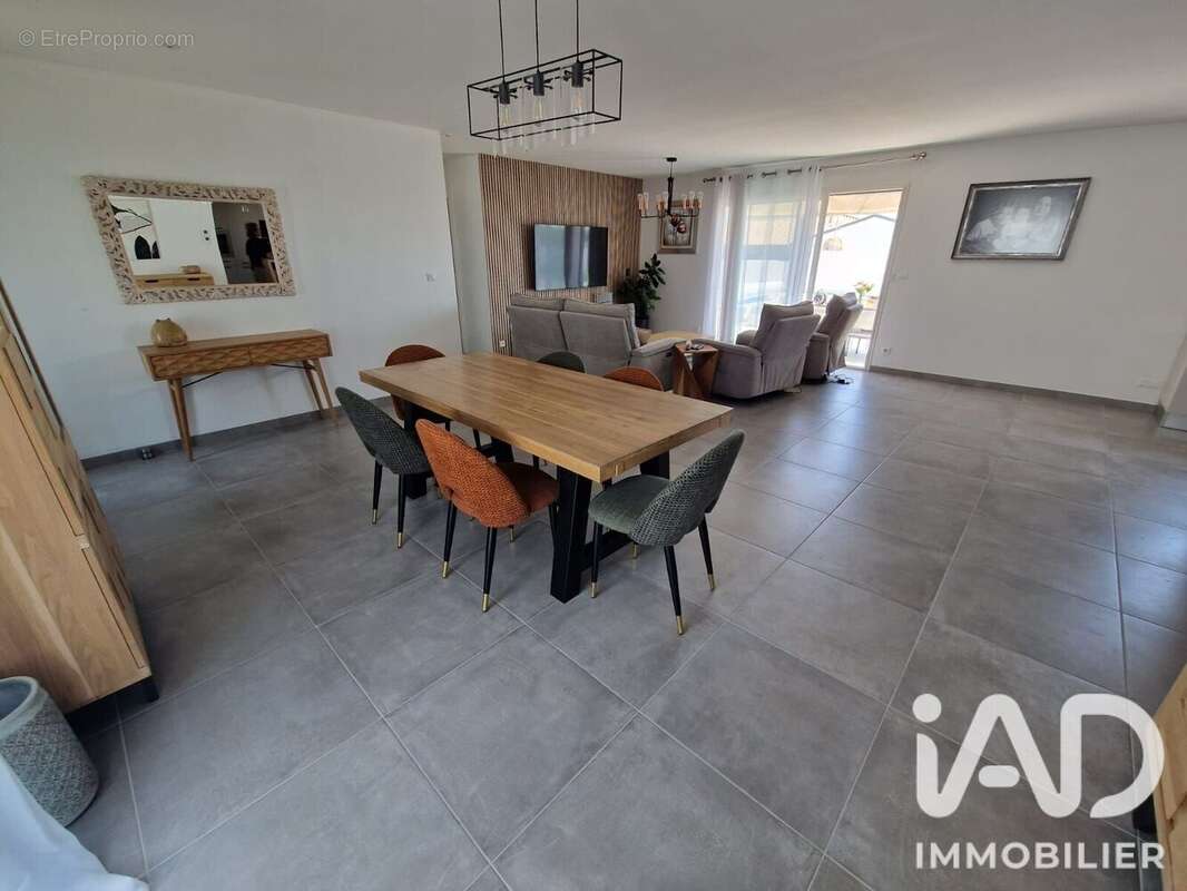 Photo 8 - Maison à ARDILLIERES