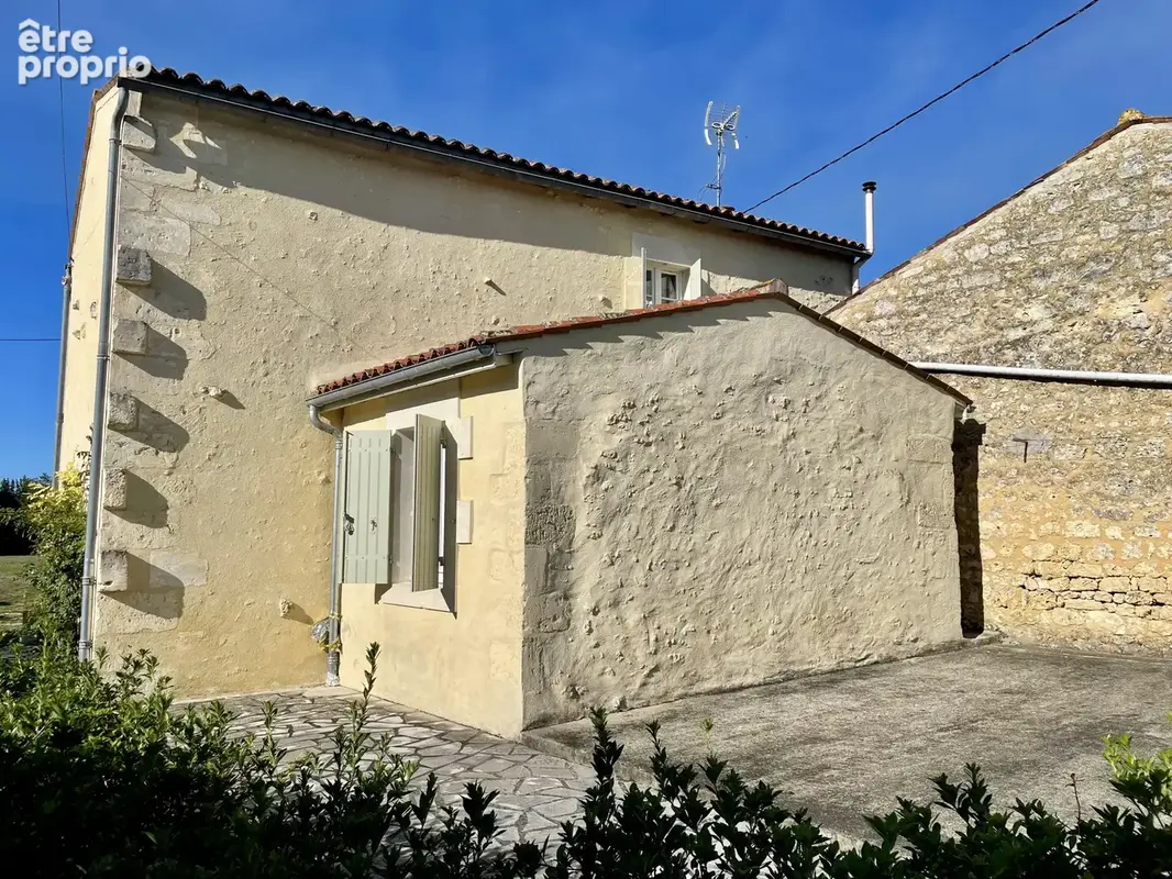 Maison R+1 T4 avec jardin et dépendance - photo 5