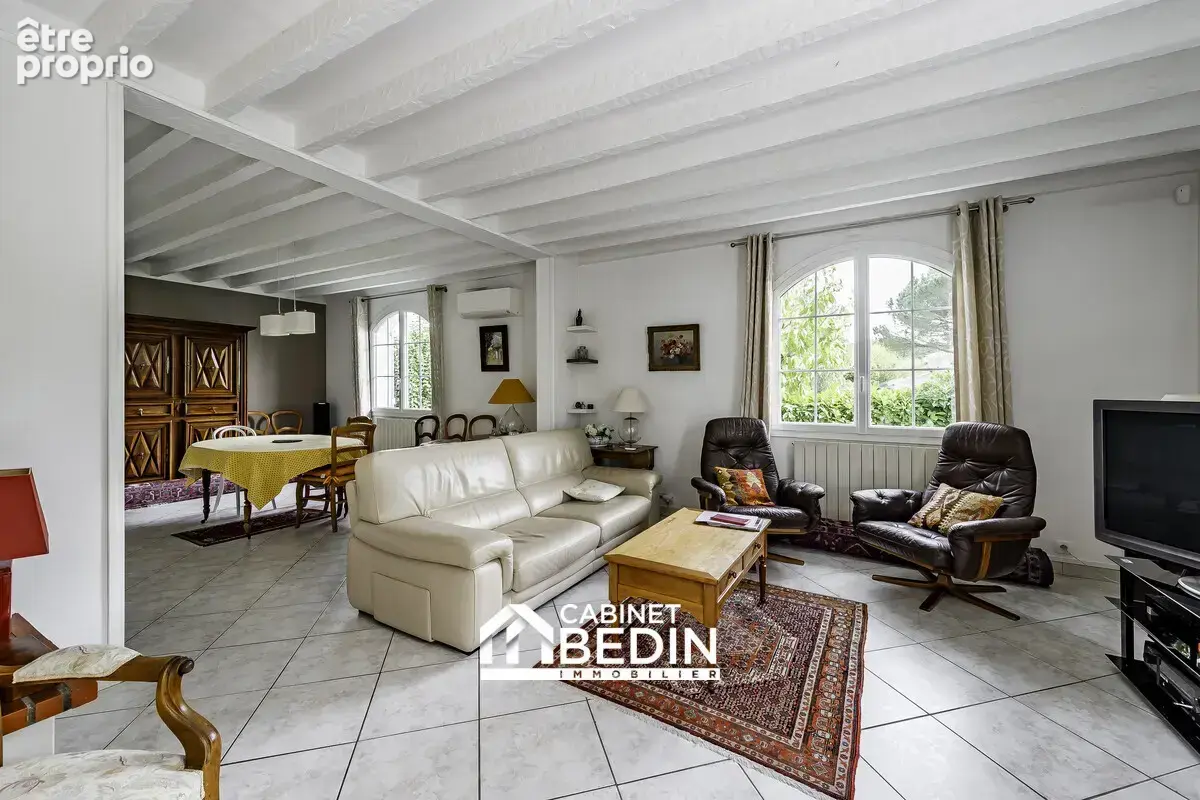 Maison 6 pièces 160 m² à vendre à Saint-Medard-En-Jalles (33160) - photo 3