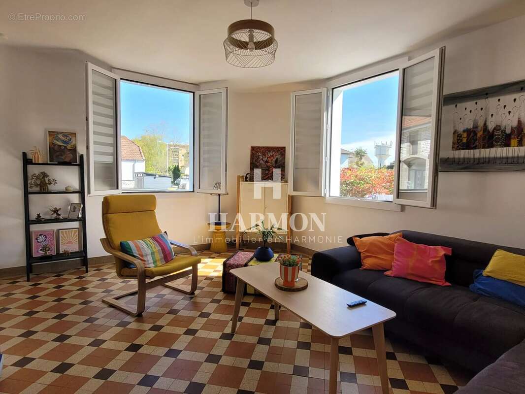 Maison à ARTIX
