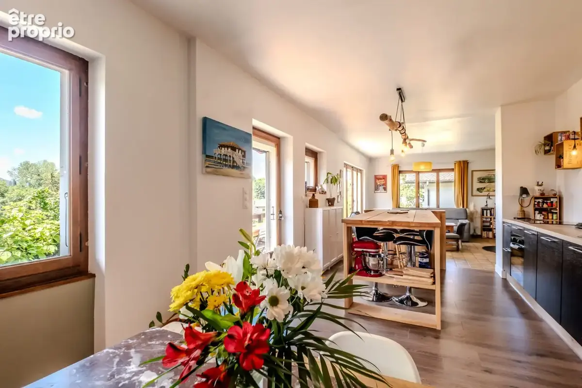 Maison 122 m² à Thonon-Les-Bains  - photo 2