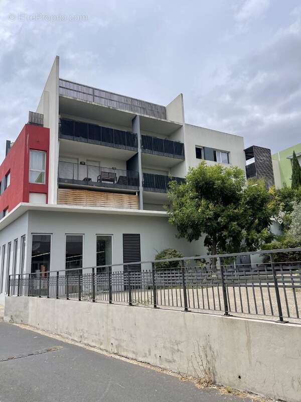 Appartement T1,terrasse,garage,quartier Ovaly, Montpellier - photo 2