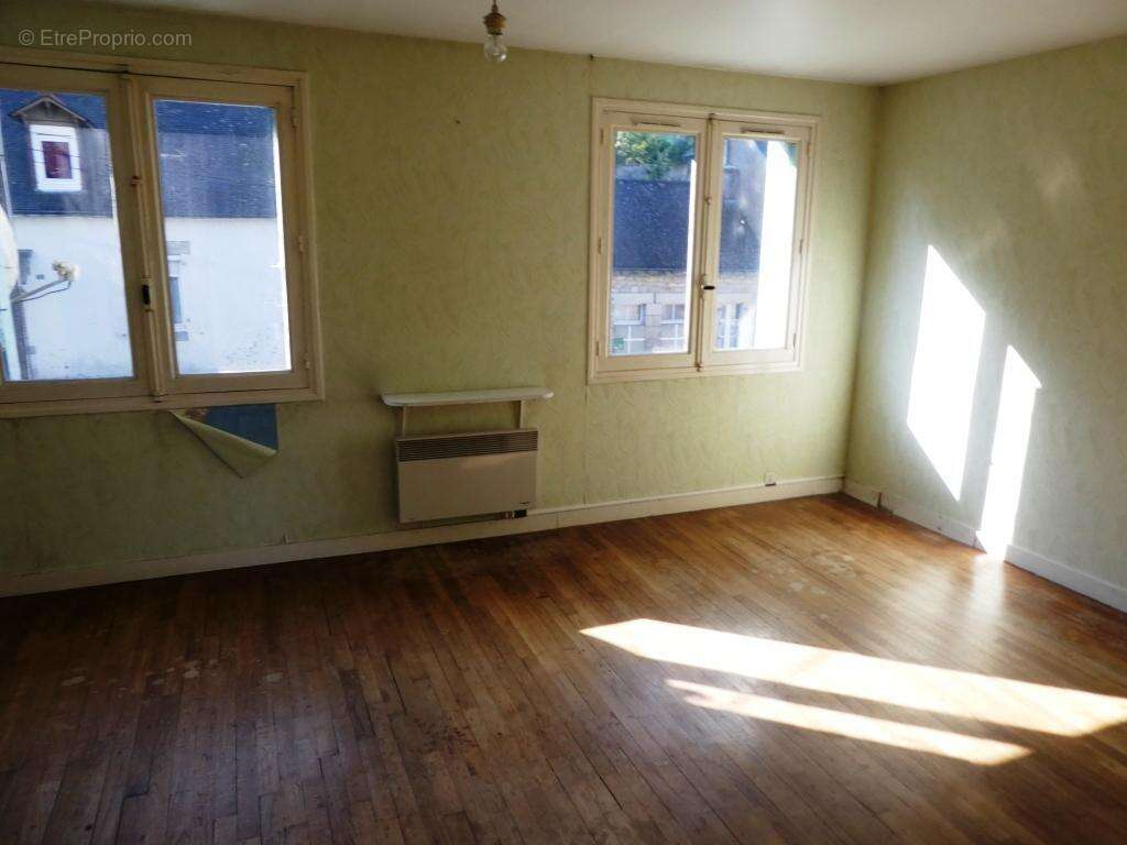 Maison à GUEMENE-SUR-SCORFF