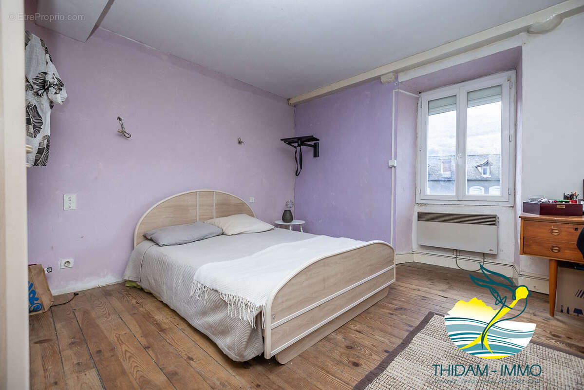 Maison à SAINT-PE-DE-BIGORRE