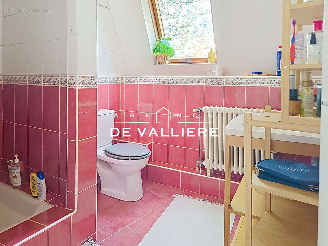 Appartement à NANTERRE