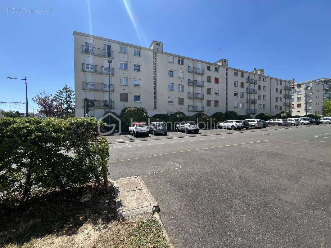 Appartement à JOUE-LES-TOURS