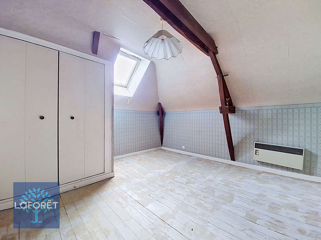 Maison Villamee 4 pièce(s) 95 m2 - photo 8