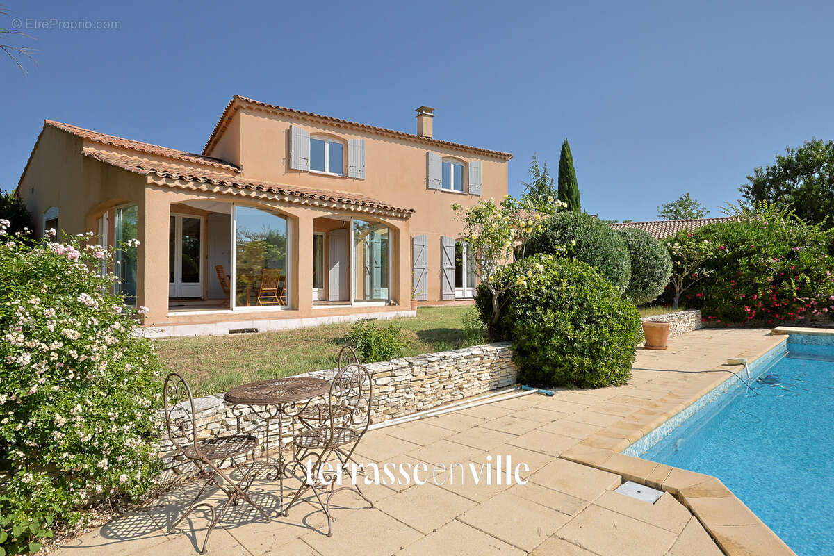 Maison à AIX-EN-PROVENCE