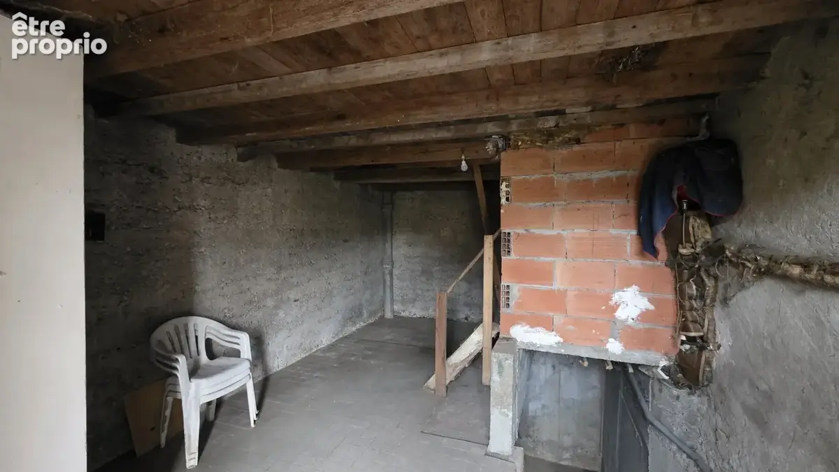 Artas   secteur revollet   maison à rénover avec fort potentiel - photo 21
