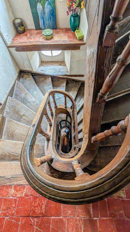 Maison à SAINT-VINCENT-DU-LOROUER