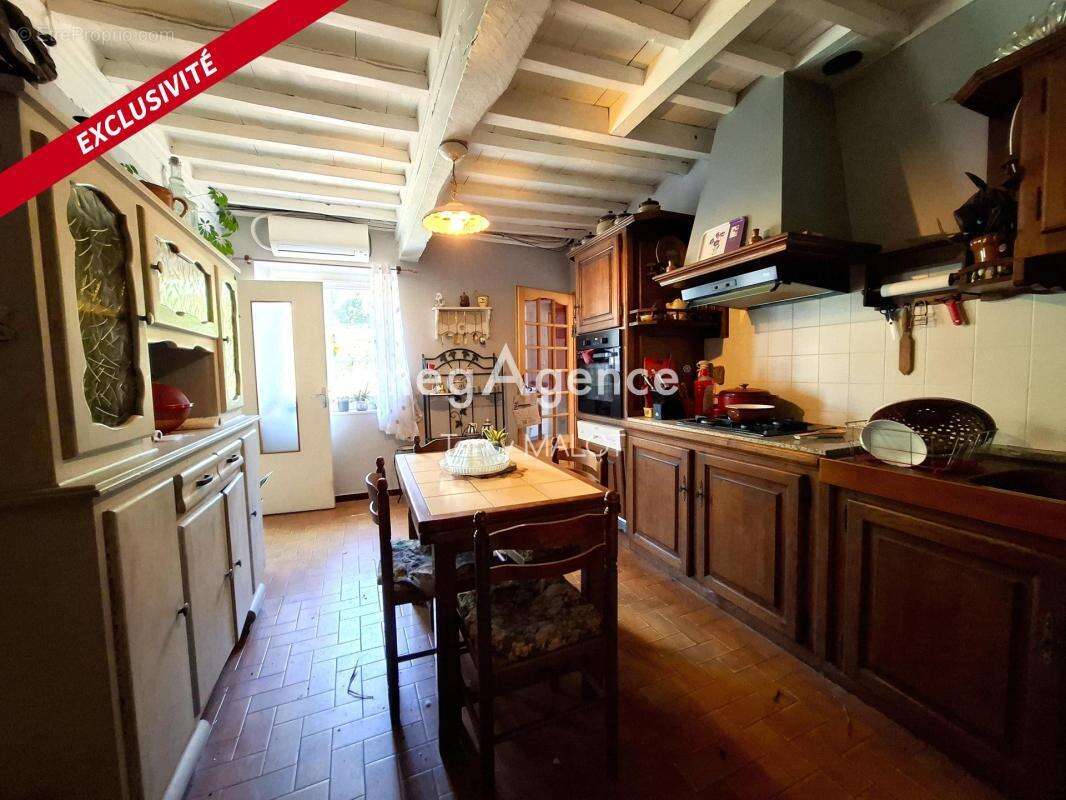 maison avec 4 chambres - photo 5