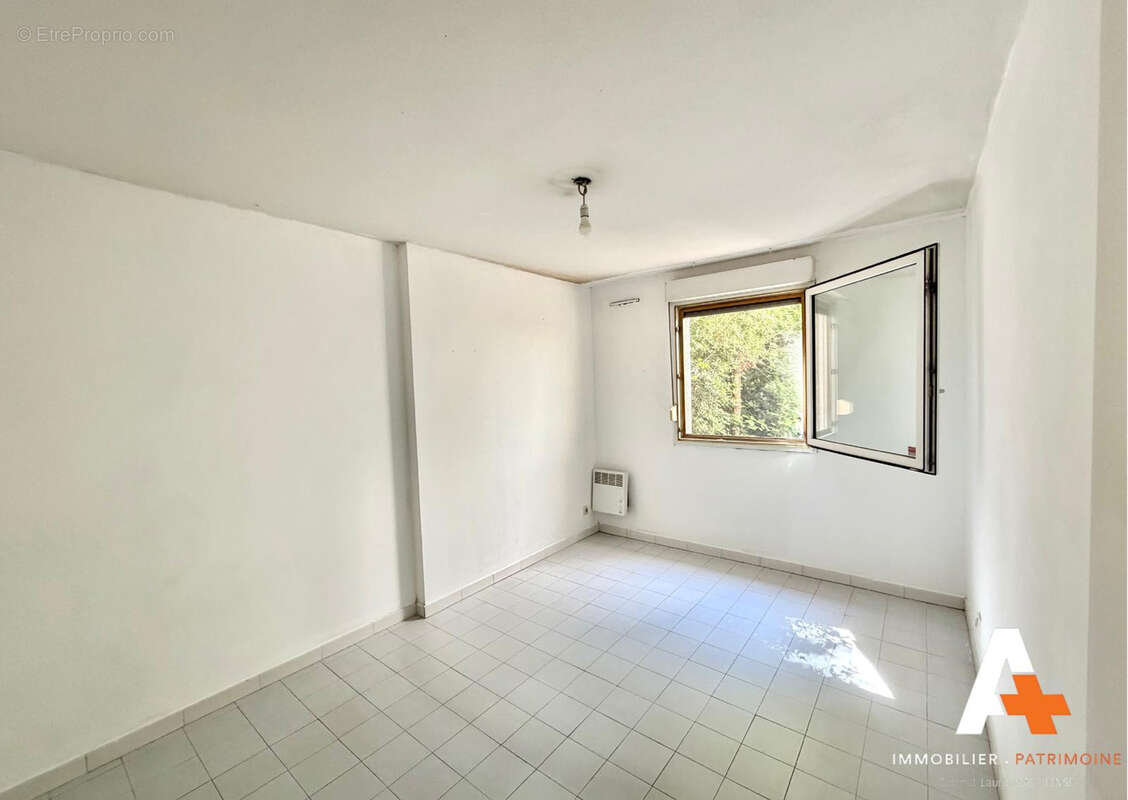 Appartement à MARSEILLE-10E