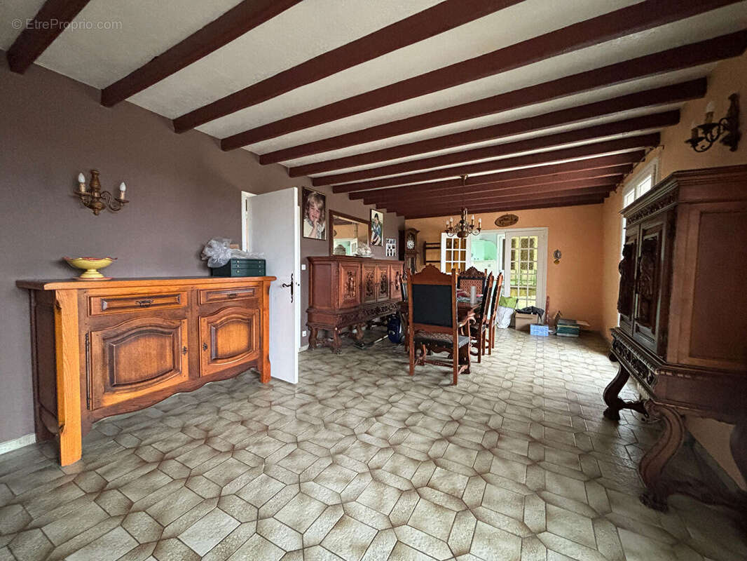 Maison à REILHAC