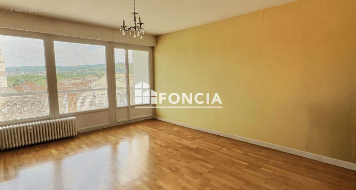 Appartement à FIRMINY