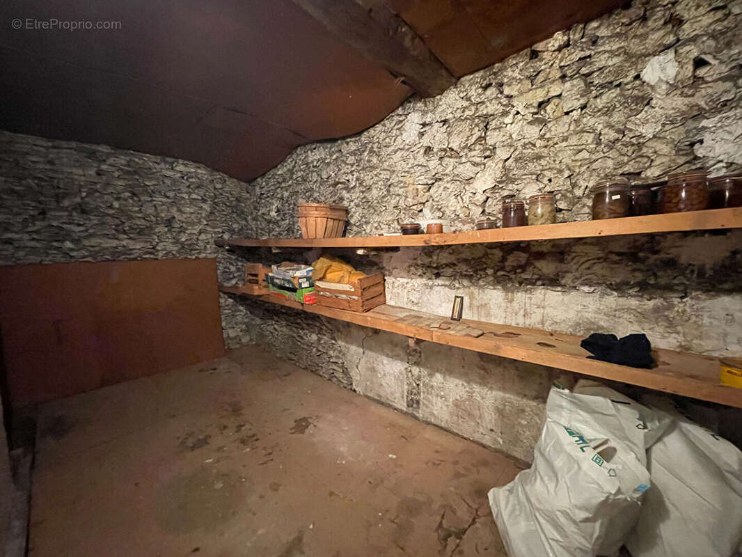 Maison à JOUY-SUR-MORIN