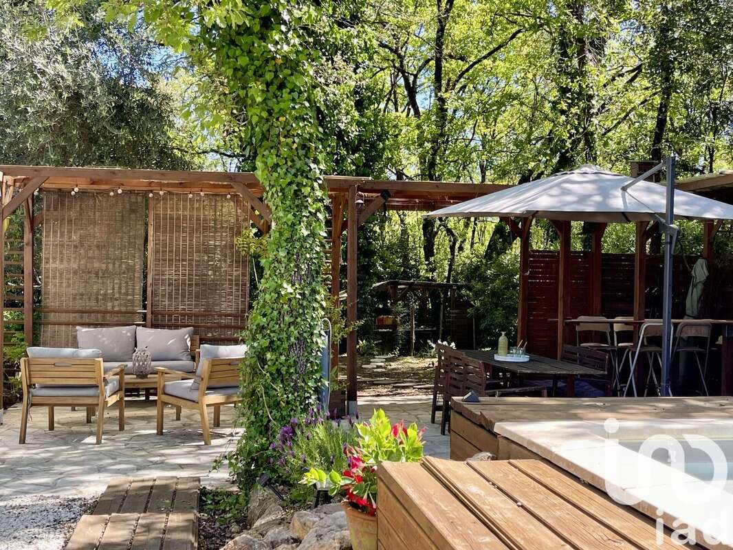 Photo 2 - Maison à ROQUEFORT-LES-PINS