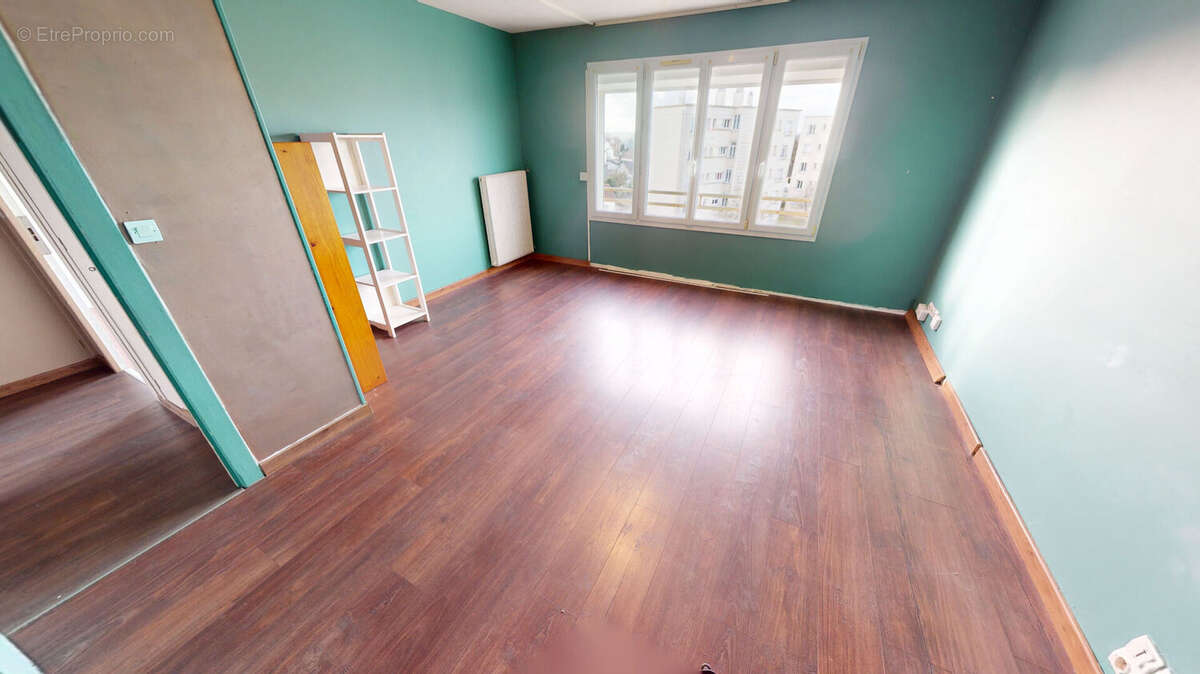 Appartement à FLEURY-SUR-ORNE