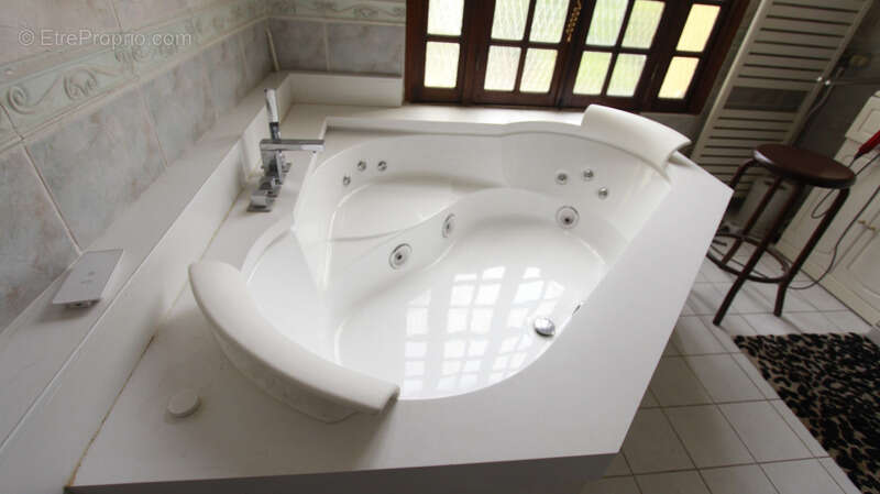 Maison à ROSNY-SOUS-BOIS