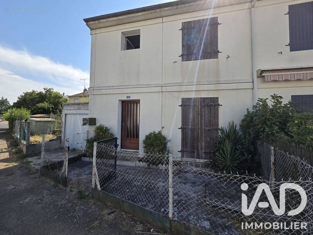 Photo 1 - Maison à NOGENT-SUR-VERNISSON