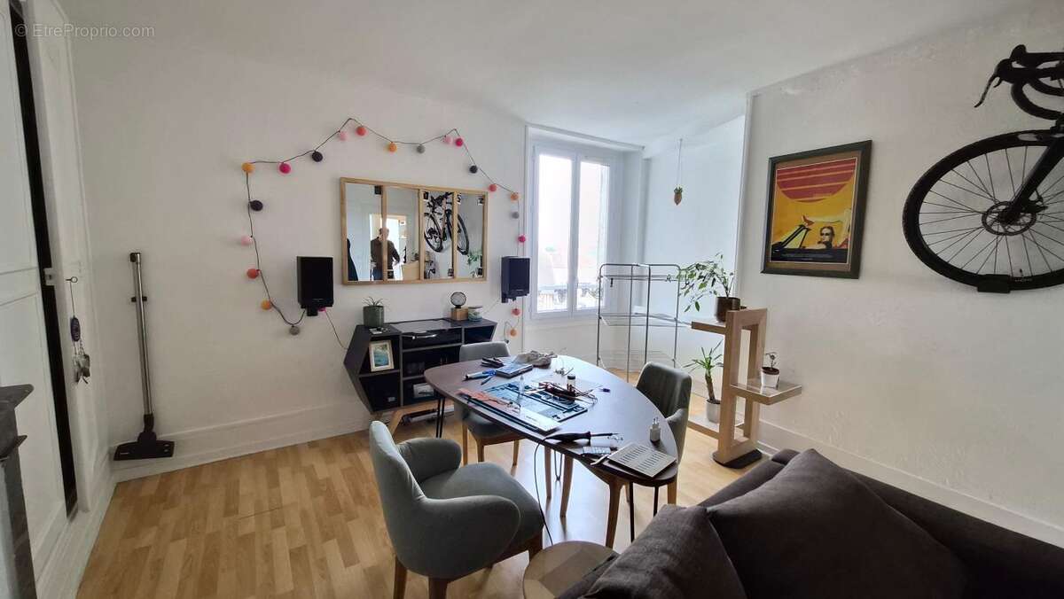 Appartement à ARPAJON