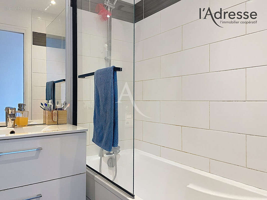 Appartement Suresnes 5 pièce(s) 89.02 m2 avec 2 balcons terrasse - photo 10