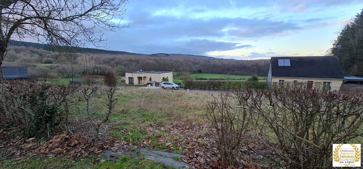 Terrain à SAINT-NICOLAS-DES-BOIS