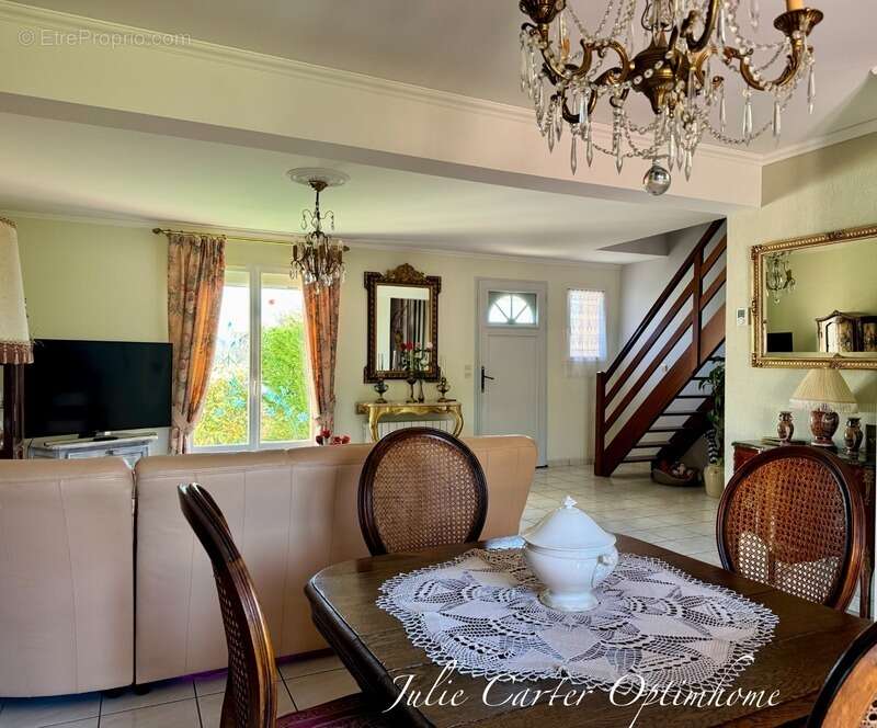 Maison à SABLE-SUR-SARTHE