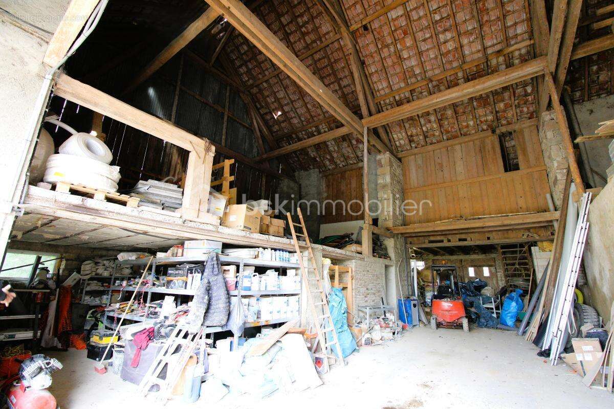 Maison à MENONCOURT