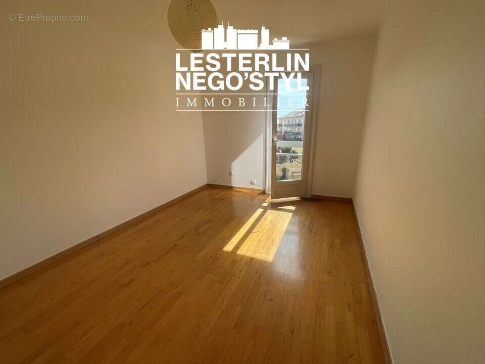 Appartement 53 m² à Le Havre  - photo 4