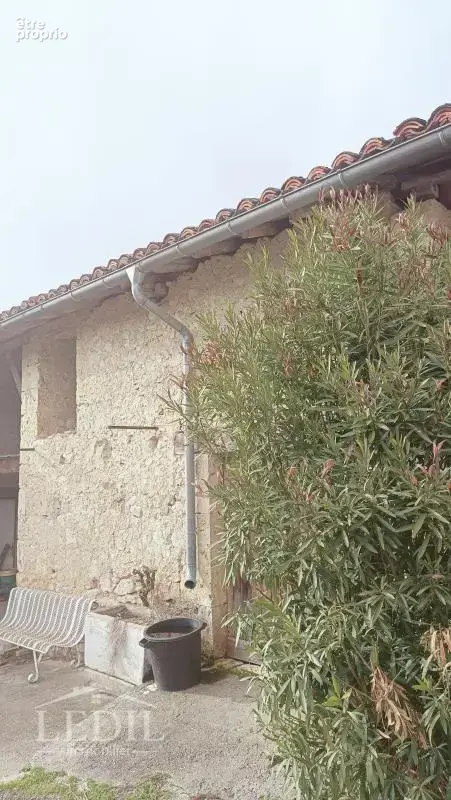 Maison en Pierre de 145m2 à rénover - photo 10